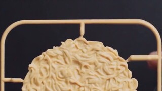 [Gundam Crispy Model Play Series] Mì ly Nissin lắp ráp nhanh~~~