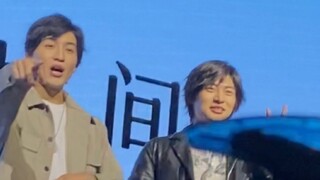 Hirata Yuya & Koike Ryosuke sent toys to the stage for the third time at the fan meeting (Ultraman R
