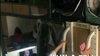 Asrama wanita setelah pemeriksaan fisik