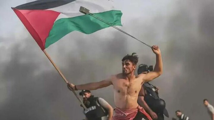 Attack on Titan MV versi Palestina ||. Anak laki-laki di reruntuhan telah tumbuh dewasa, ini ditakdi