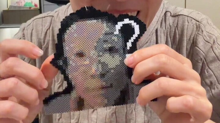 Manik-manik拼豆 yang diberikan teman dari Lanzhou, apakah mirip dengan saya?