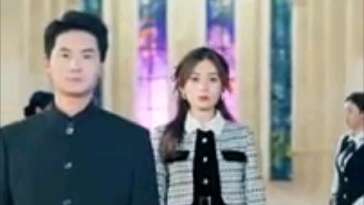 2. Awakening as a stand-in i changed myself tame 4billionaire CEOs they all compete to spoil me.!