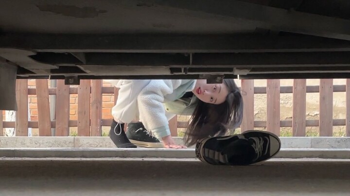 แล้วทำไมไม่นั่งแท็กซี่ไปล่ะ!