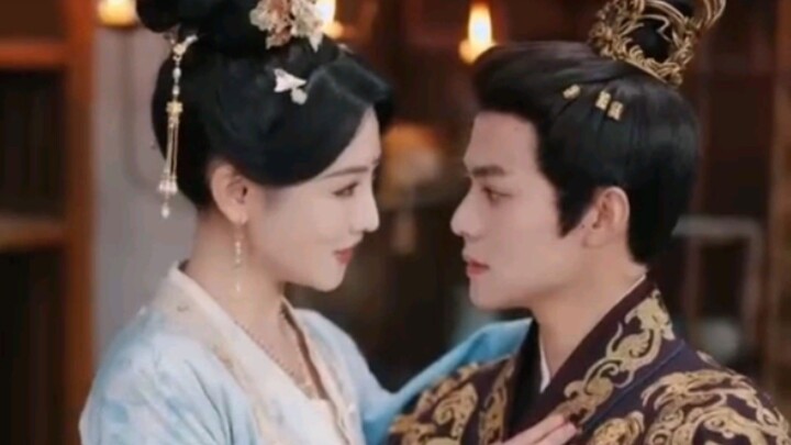 She faked madness for revenge,he faked eunuch for power.Now their broken souls heal each other