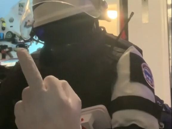 คุณหมอกำลังทำอะไรอยู่!!!