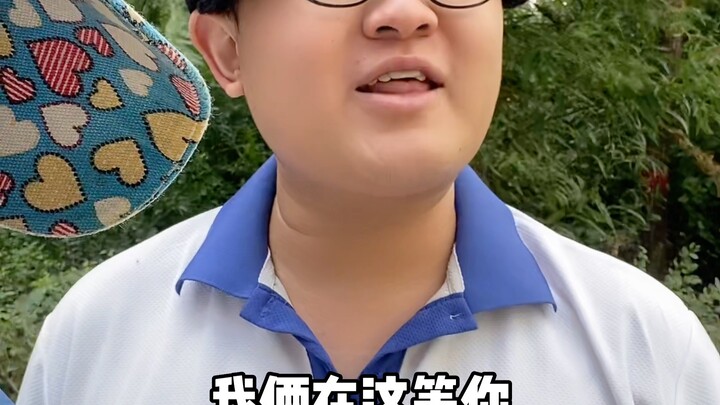 Cứ có ai chơi là lại ăn uống không ngon.