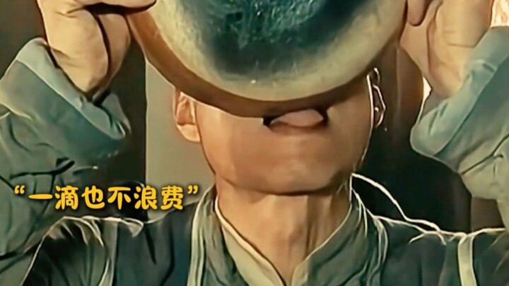 Lần đầu tiên Văn Tam ăn cháo gan, ngon đến mức ăn liền bốn bát!