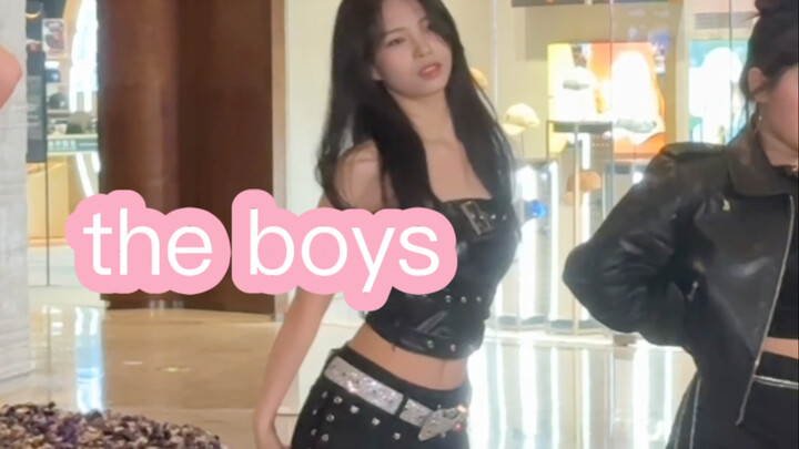 Rekaman langsung roadshow Sooyoung dari Boys and Girls' Generation