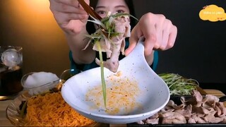 Mì trộn bibimmyeon củ cải non và thịt 3 chỉ thái mỏng 3 #amthuc