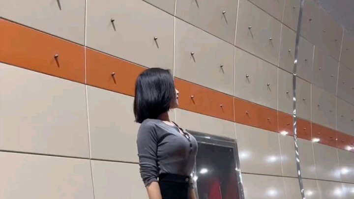 Orang biasa pun bisa menciptakan suasana yang khas lho