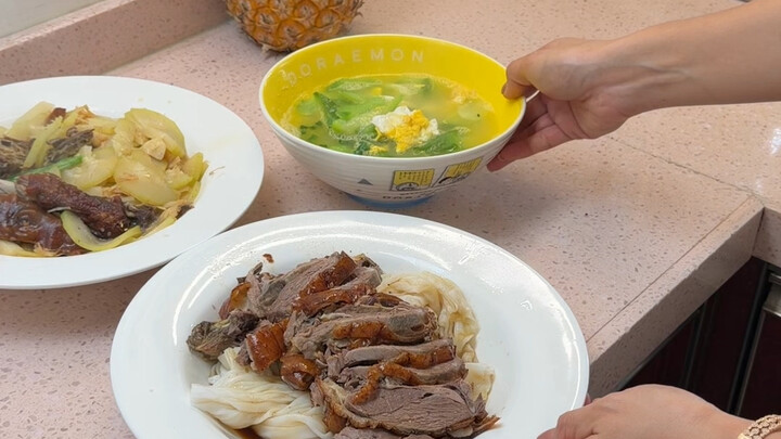 มากวางตุ้งต้องลอง! ฉันแนะนำแบบนี้เลย คุ้มสุดๆ แถมอร่อยแบบต้นตำรับ! เป็ดย่างจัดมาแบบนี้ แค่เอามาทานคู