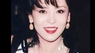 人人都喊她“向太”一个依附于别人的名字，但是她有自己的名字，她叫“陈岚”