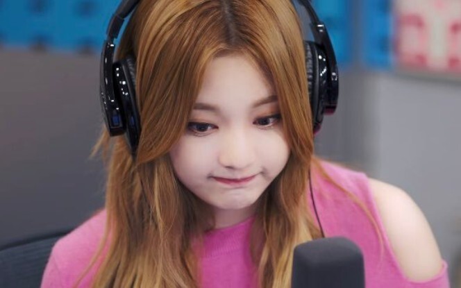 Ugh, what’s this “Saintess Chant”? That killing part just hit me right in the feels!