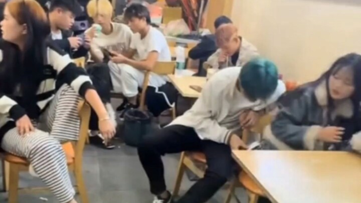 Even混people have their own Peace Hotel #SpiritualYoungGuy#NeverExpected#Outrageous