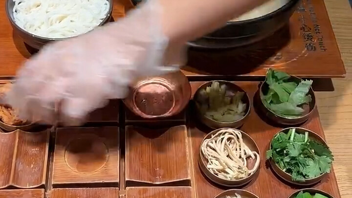 上海，你怎么连米线都做的这么高级