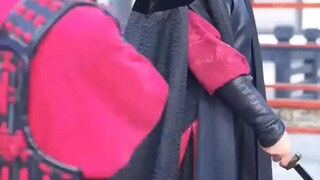 บอดี้การ์ดทะลุมิติมายังโลกโบราณ_ ใช้ความรู้ปัจจุบันเ(720P