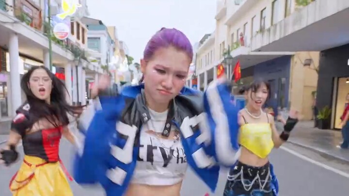 【فرقة B-Wild】 أداء رقص HUNTR/X - 'How It's Done' | OST فرقة Kpop Huntress