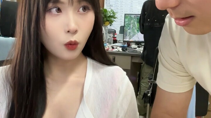 Teman saya bilang mantan pacarnya udah ngomongin semuanya!