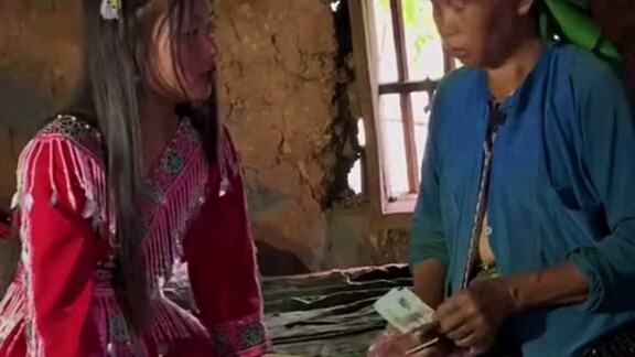 A young man from Guangxi spent 50 million Vietnamese dong to marry a Vietnamese bride, who gave all 