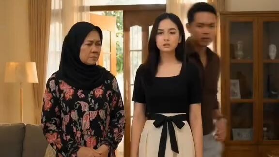 BERAT SEBELAH PART 16