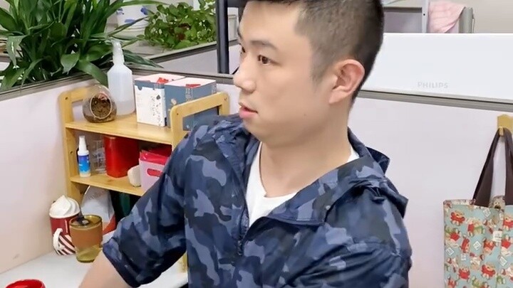 You on the day before the National Day holiday vs you after you get home