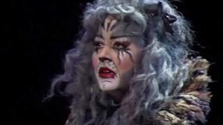 Cats (the Musical) 4 - "Memory (Prelude)" – Grizabella