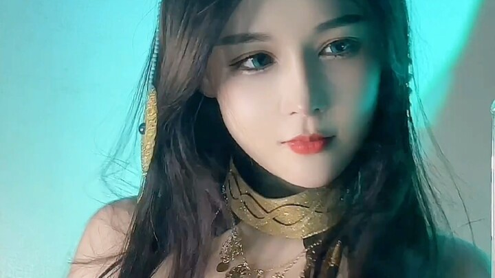 Canaan Cos: You think I’m dressed like this just to please you?