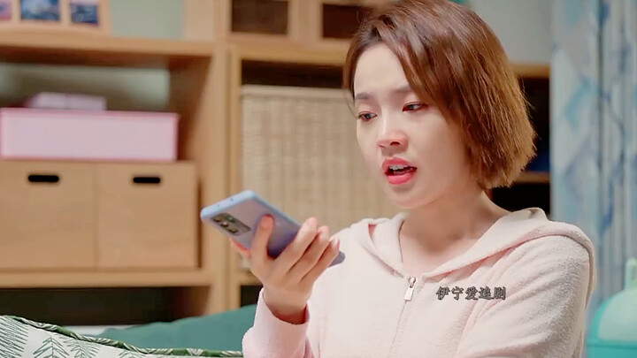 A vampire family has ruined the elder sister’s life for seventeen years—finally, she can’t hold it i