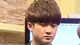 Phản ứng của Tan Jianci khi được khen ngợi, hahaha Anh ấy đã nghĩ đến hàng trăm điều đáng buồn, nhưn