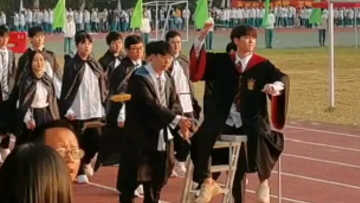 Jangan menggunakan sihir di depan Muggle