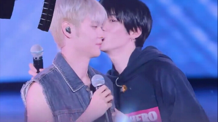 【RIIZE】Bucket Sister: I’ll kiss all the oppas—30% success rate