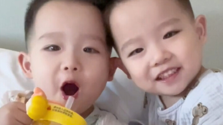 I’m so jealous of them—best friends since birth!