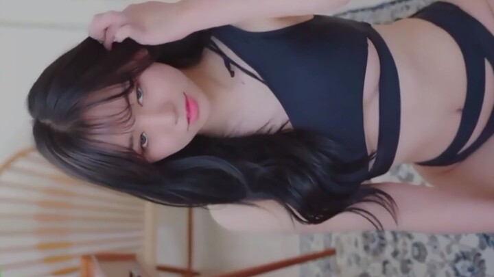 [4K룩북] 룩북 다이렉트캠 속옷에서 블랙 비키니를 입어보는 아름다운 여자친구 [Amazing Korean Girl Lookbook]