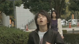 WHO! berani! menjelaskan! Membandingkan! SAYA! memiliki! menyukai! Jantung!