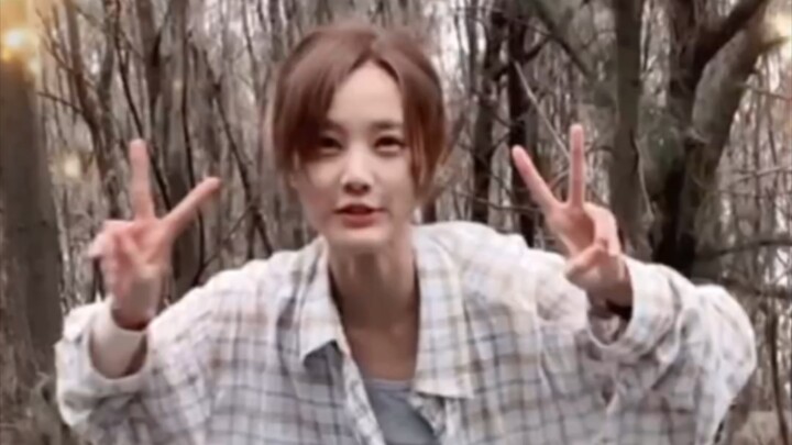 No wonder she’s a graduate of the Beijing Dance Academy—those front kicks and side rolls are so effo