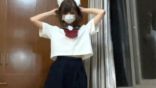 有点像 人类早期驯服四肢/真的认真跳了 尽力了˃ ˄ ˂̥̥   Shake It