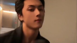 วิดีโอ TikTok ที่ฉันชอบที่สุดคือวิดีโอเกี่ยวกับสามีของฉัน ซึ่งเป็นคนดังที่เต้นเก่งมาก