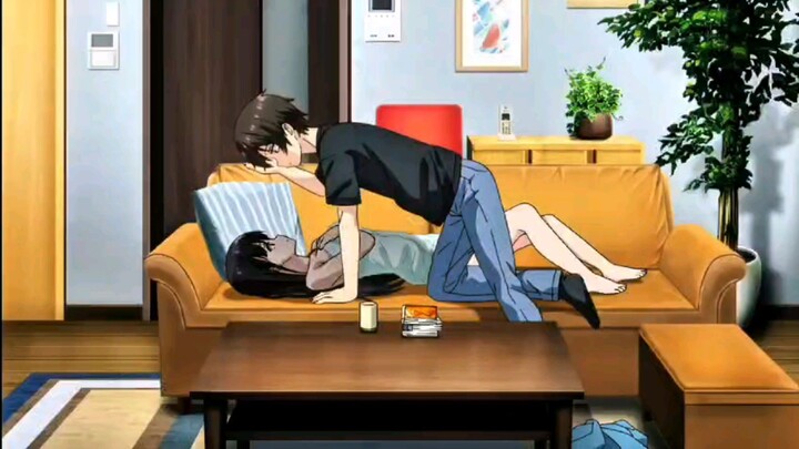 Serumah Sama Mantan Pacar?