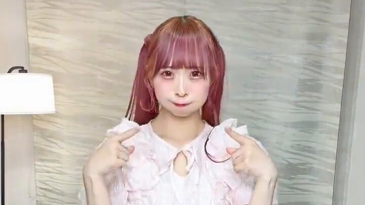 [wata wa ta bao zhong marin] the captain's new MV choreographer personally dances the chorus part of