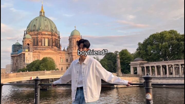 have u seen my boyfriend?! #kimjiwon #kimsoohyun #queenoftears #kdrama