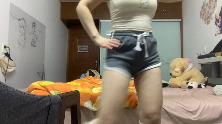 19 (Tối qua đeo tai nghe đi ngủ, sáng dậy nghe điện thoại xong đến giờ vẫn chưa tìm thấy tai nghe, c