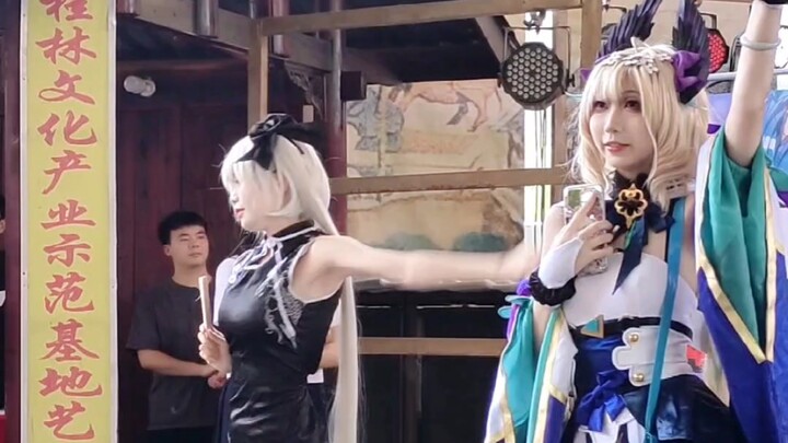 刻在DNA里的舞蹈罢了（虽然记不清了( ๑ŏ ﹏ ŏ๑ )