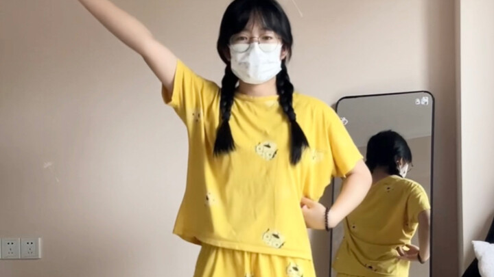 05นักเรียนเต้นรำบ้าน (｡･ω･｡)ﾉความรักกำลังเพิ่มขึ้นอย่างรวดเร็ว