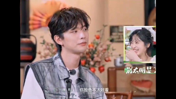 Đúng là hội bạn thân, phản ứng của họ thật quá chân thực!