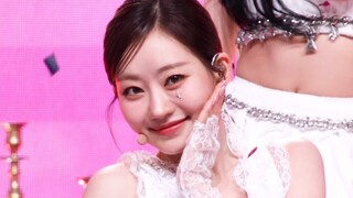 想做朱莉妈咪的腿上绑带！【Julie】240408阿里郎打歌Midas Touch直拍！