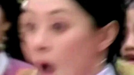 The effect of this bowl of water totally blew my mind.