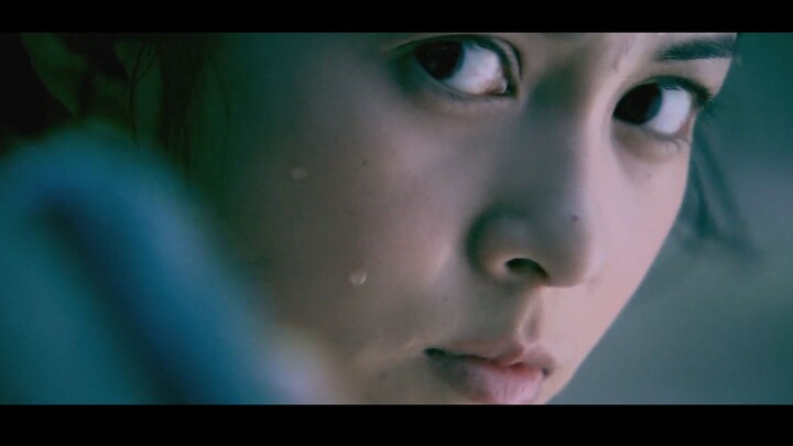 هذه حقًا البطلة الكبرى! بعد خمسة عشر عامًا، بطلات مثلها نادرات اليوم.