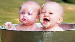 Twin Babies ช่วงเวลาที่ตลกและน่ารักที่สุดในปี 2020
