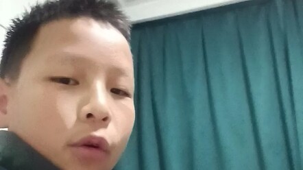 割韭菜割到我们学生头上来了是吧