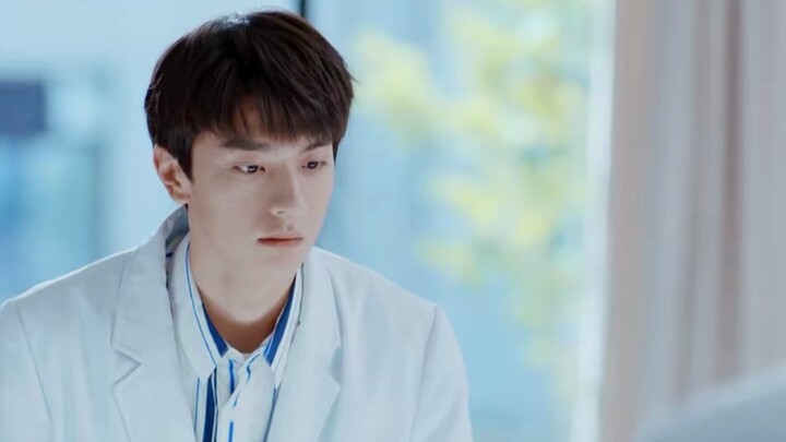 The perks of being a top student are just different_#ToOurWarmLittleTime__#LinYi